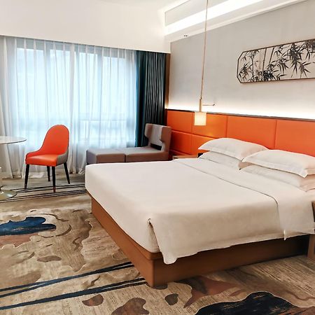 Landmark International Hotel Гуанчжоу Экстерьер фото