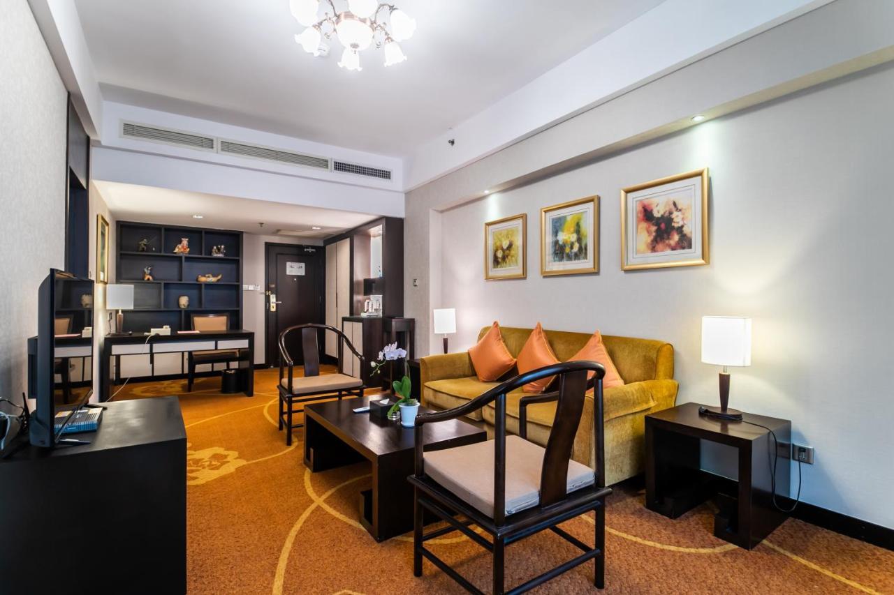 Landmark International Hotel Гуанчжоу Экстерьер фото