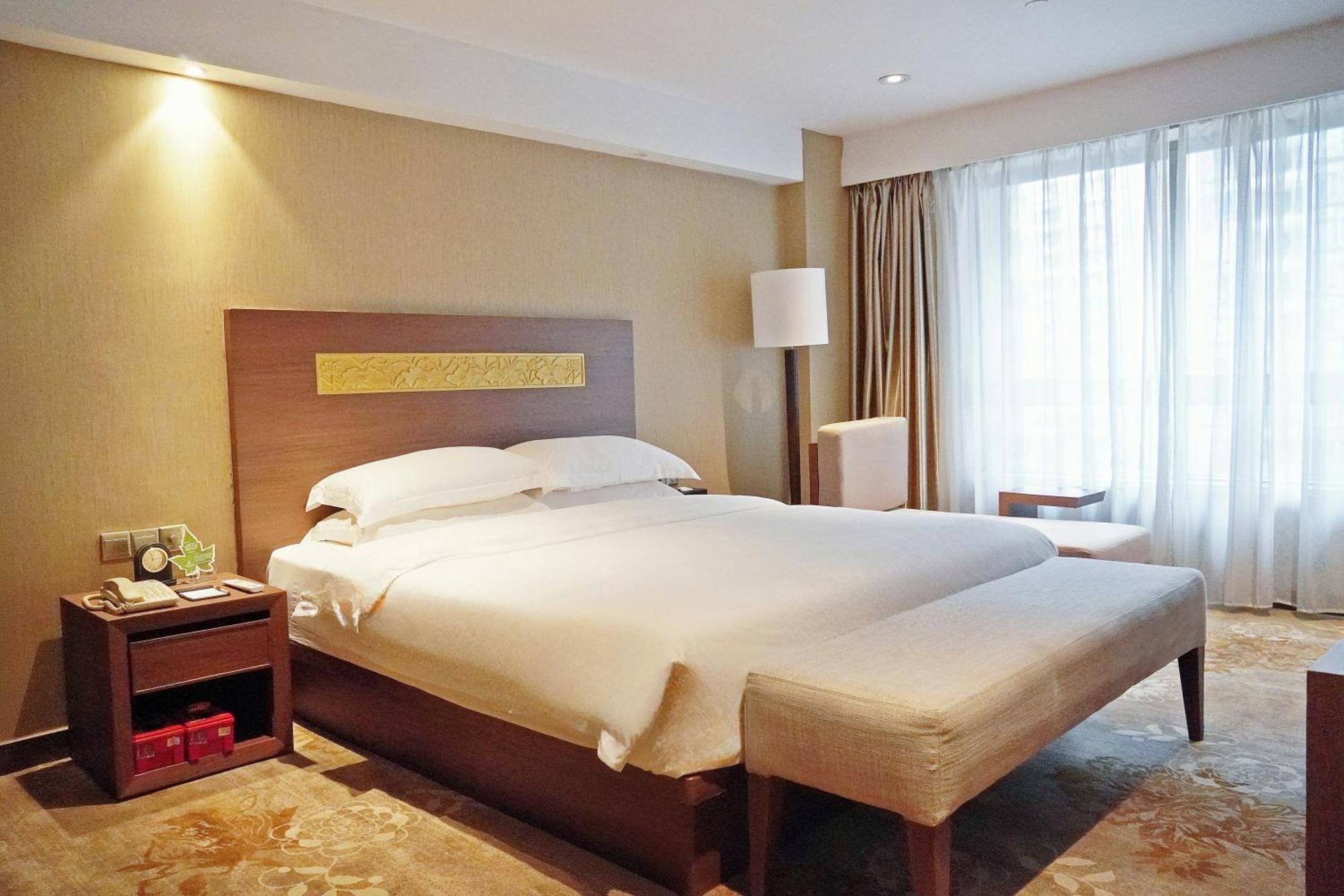 Landmark International Hotel Гуанчжоу Экстерьер фото