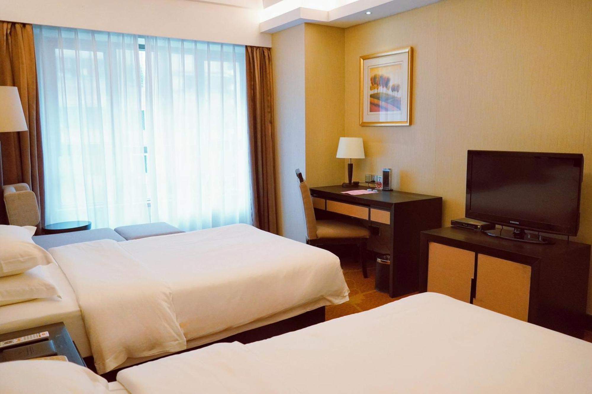 Landmark International Hotel Гуанчжоу Экстерьер фото