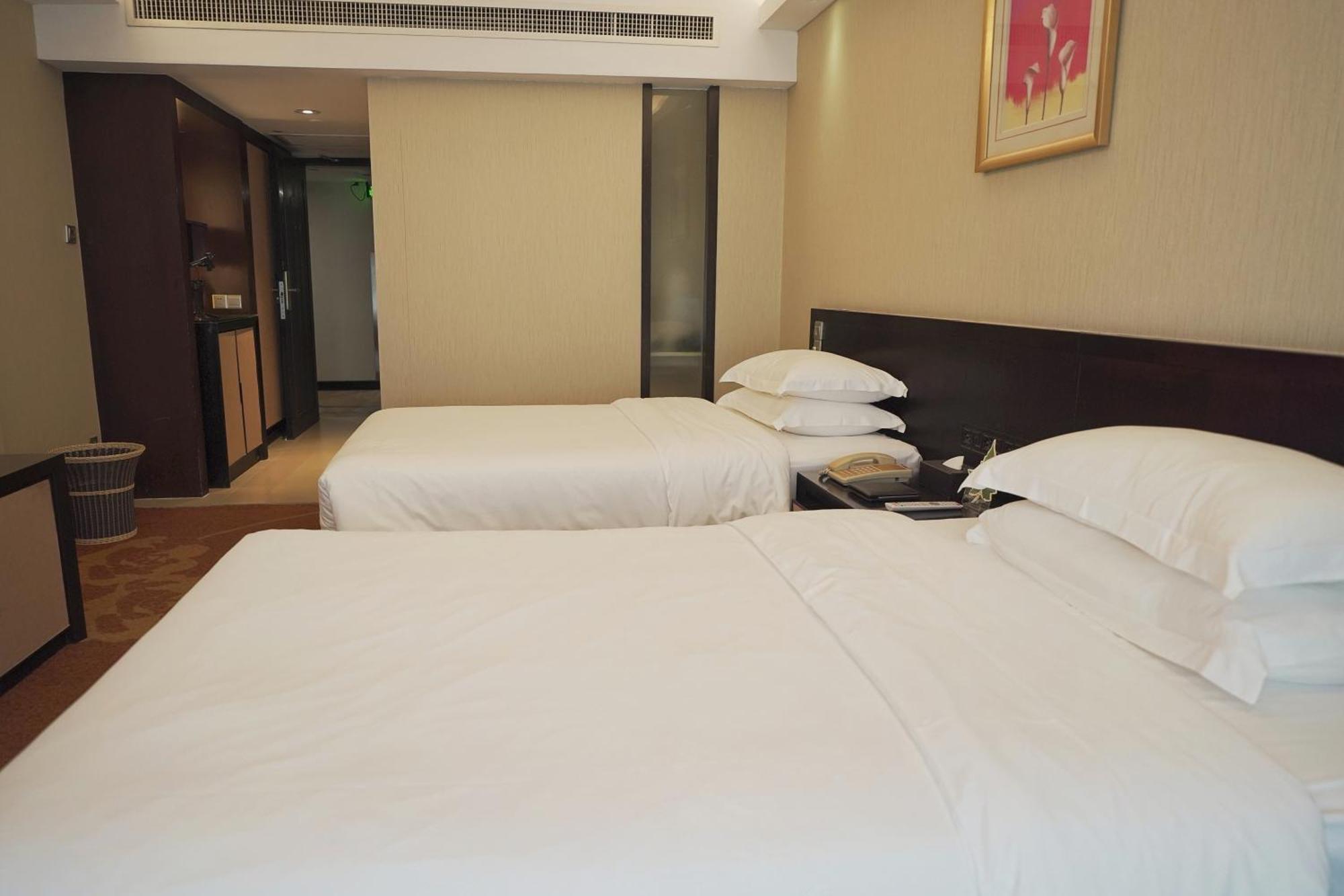 Landmark International Hotel Гуанчжоу Экстерьер фото